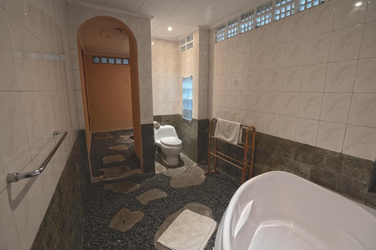 Aura Bisma Hotel Ubud  Luaran gambar